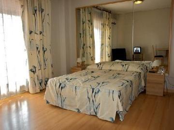 Apartments Europa Barcelona Ngoại thất bức ảnh