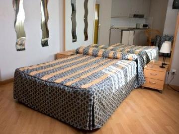 Apartments Europa Barcelona Ngoại thất bức ảnh